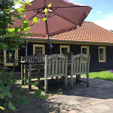 Сasa de vacaciones De Heidehoeve